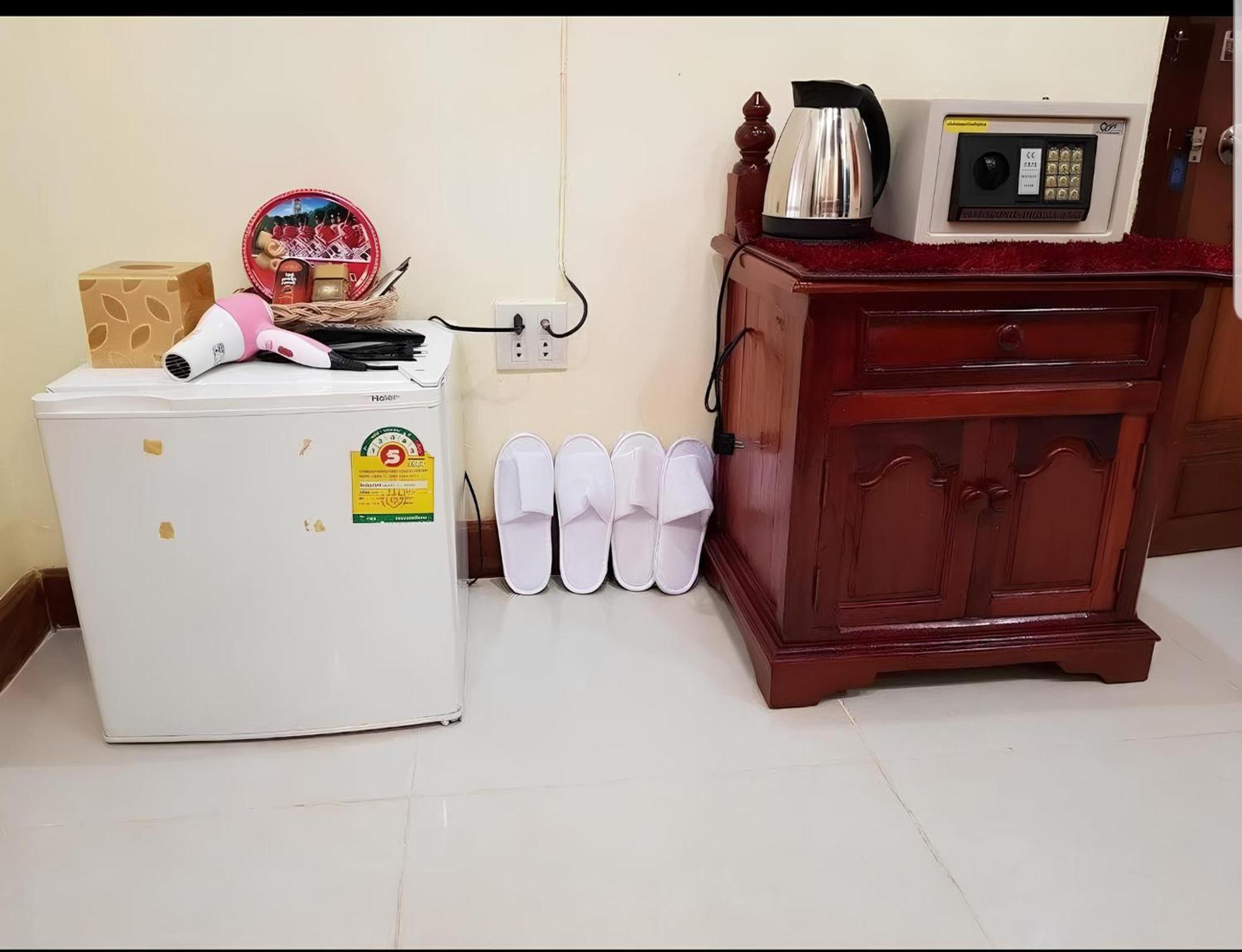 فندق Sakura Wood House لوانغ برابانغ المظهر الخارجي الصورة