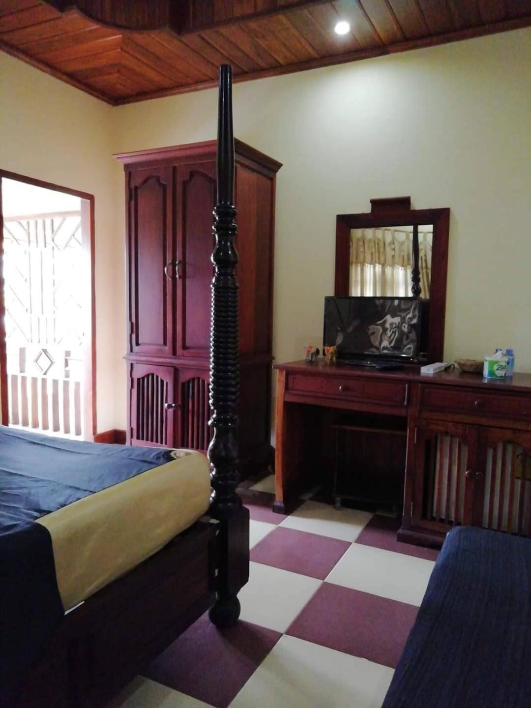 فندق Sakura Wood House لوانغ برابانغ المظهر الخارجي الصورة